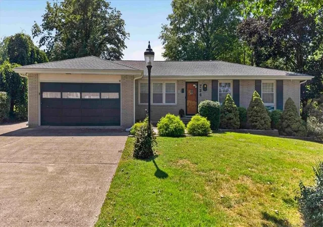 Photo 2 of Single family home for sale at 734 N Allen Rd, Independence, MO 64050 | MLS# 2639902 | Listing updated on 2026-10-08