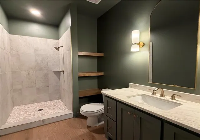 Photo 4 of Sale Pending at 2365 Foxtail Dr, Kearney, MO 64060 | MLS# 2639916 | Listing updated on 2026-10-16