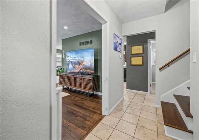Photo 3 of Sale Pending at 8921 Conser Dr, Overland Park, KS 66212 | MLS# 2639949 | Listing updated on 2026-10-05