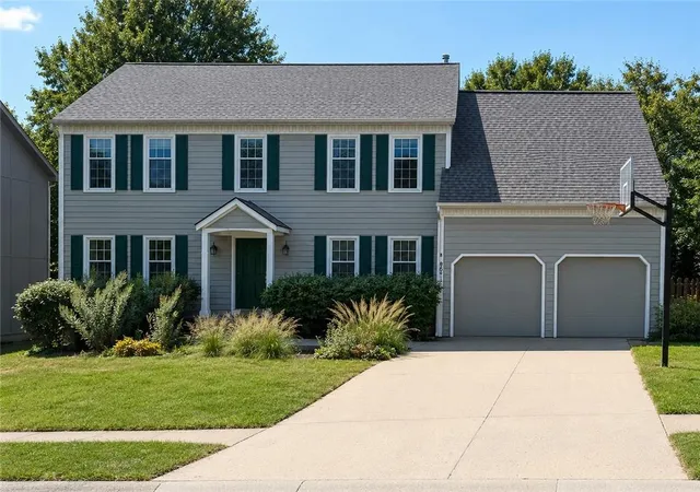 Photo 1 of Sale Pending at 9601 W 129 Street, Overland Park, KS 66213 | MLS# 2639956 | Listing updated on 2026-10-01