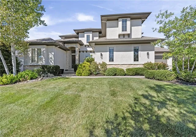 Photo 2 of Mansion for sale at 16408 Rosehill St, Overland Park, KS 66221 | MLS# 2639964 | Listing updated on 2026-10-08