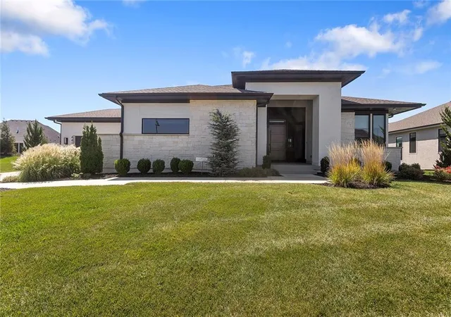 Photo 3 of Single family home for sale at 4415 W 136th Street, Leawood, KS 66224 | MLS# 2639965 | Listing updated on 2026-09-28