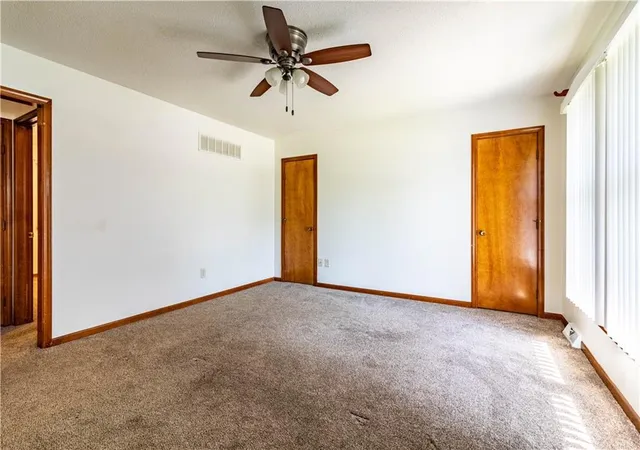 Photo 3 of House for sale at 201-203 E Russell Ave, Warrensburg, MO 64093 | MLS# 2639980 | Listing updated on 2026-09-20