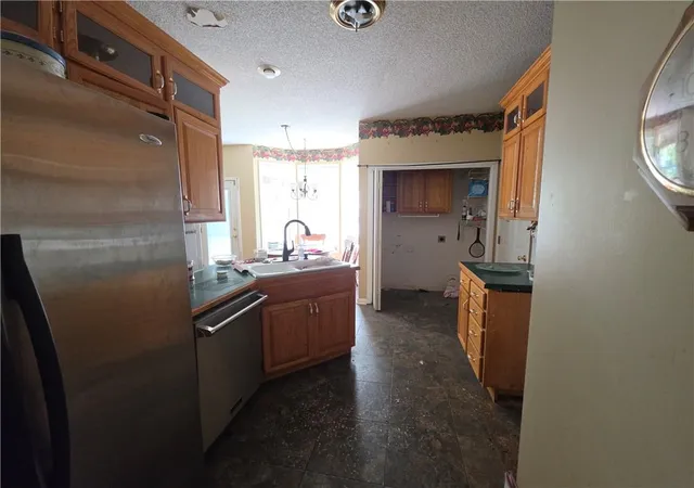 Photo 4 of Single family home for sale at 5209 S Powell Ave, Blue Springs, MO 64015 | MLS# 2639994 | Listing updated on 2026-10-08