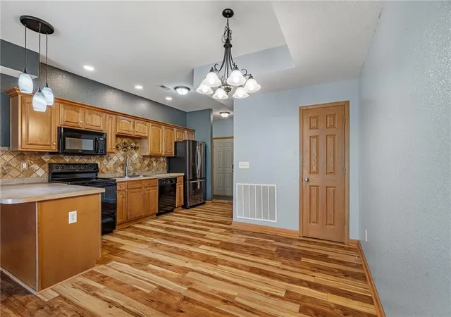 Photo 4 of Sale Pending at 844 Woodson Ct, Gardner, KS 66030 | MLS# 2640004 | Listing updated on 2026-09-14
