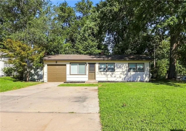 Photo 1 of Sale Pending at 2731 S 53rd Street, Kansas City, KS 66106 | MLS# 2640018 | Listing updated on 2026-09-07