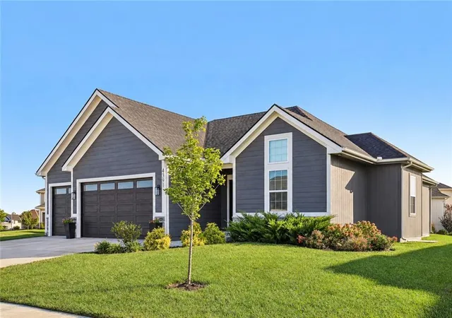 Photo 1 of Single family home for sale at 4391 Aspen Dr, Basehor, KS 66007 | MLS# 2640031 | Listing updated on 2026-10-08