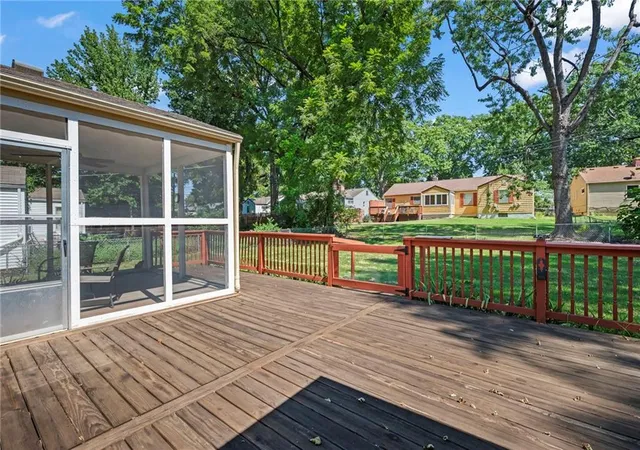 Photo 3 of Single family home for sale at 7937 Pennsylvania Ave, Kansas City, MO 64114 | MLS# 2640033 | Listing updated on 2026-09-05