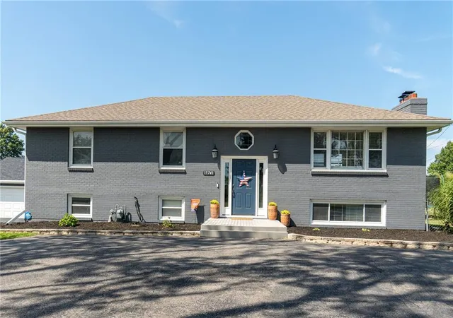 Photo 2 of Single family home for sale at 15741 150th Street, Bonner Springs, KS 66012 | MLS# 2640073 | Listing updated on 2026-09-04