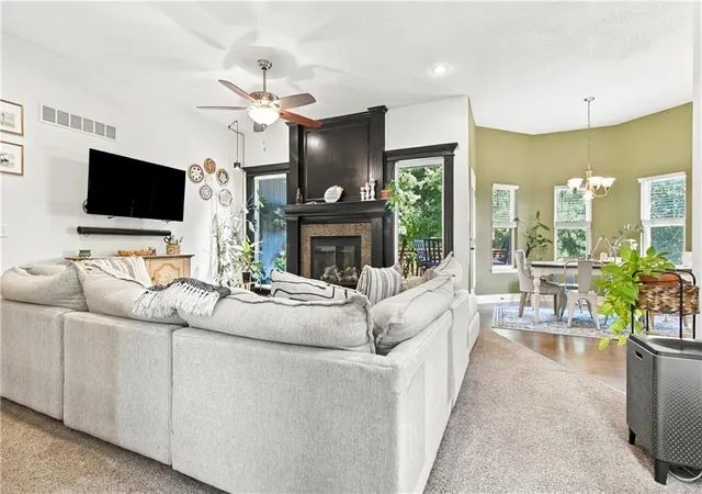 Photo 2 of Single family home for sale at 1115 N Glenview Ave, Independence, MO 64056 | MLS# 2640080 | Listing updated on 2026-09-19