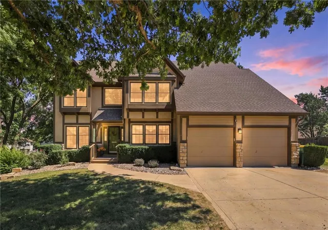 Photo 2 of Single family home for sale at 2825 N 103rd Street, Kansas City, KS 66109 | MLS# 2640085 | Listing updated on 2026-09-21