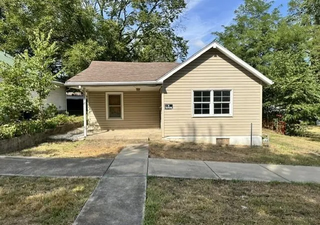 Photo 1 of Single family home for sale at 118 S Barbee St, Fort Scott, KS 66701 | MLS# 2640090 | Listing updated on 2026-09-03