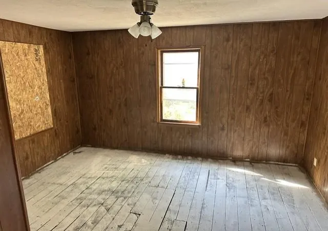 Photo 2 of Single family home for sale at 118 S Barbee St, Fort Scott, KS 66701 | MLS# 2640090 | Listing updated on 2026-09-03