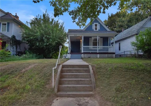 Photo 1 of Single family home for sale at 414 Topping Ave, Kansas City, MO 64123 | MLS# 2640097 | Listing updated on 2026-09-03