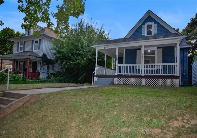 Photo 3 of Single family home for sale at 414 Topping Ave, Kansas City, MO 64123 | MLS# 2640097 | Listing updated on 2026-09-03