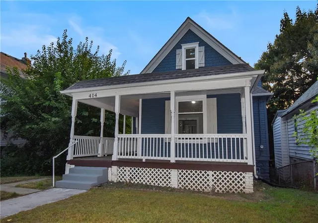 Photo 3 of Single family home for sale at 414 Topping Ave, Kansas City, MO 64123 | MLS# 2640097 | Listing updated on 2026-09-03