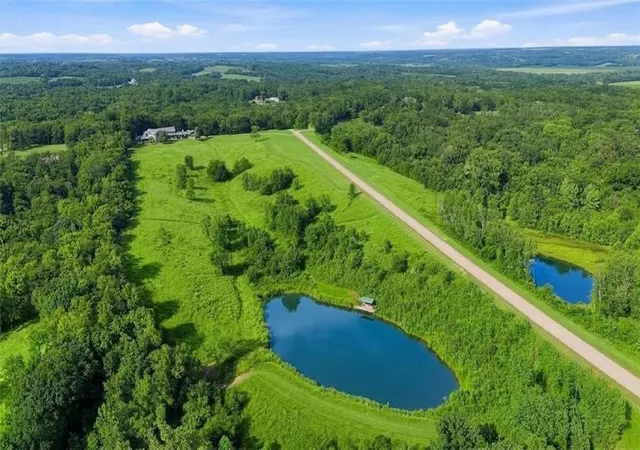 Photo 1 of Single family home for sale at 22350 Grass Pad Rd, Platte City, MO 64079 | MLS# 2640108 | Listing updated on 2026-10-02