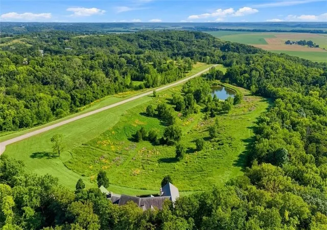 Photo 2 of Single family home for sale at 22350 Grass Pad Rd, Platte City, MO 64079 | MLS# 2640108 | Listing updated on 2026-10-02