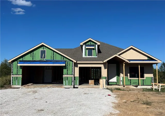 Photo 1 of Single family home for sale at 21403 Twin Oaks Pkwy, Peculiar, MO 64078 | MLS# 2640109 | Listing updated on 2026-09-04