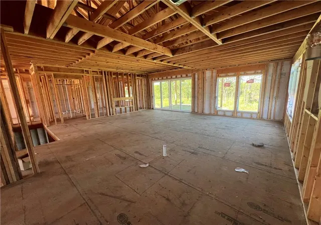 Photo 4 of Single family home for sale at 21403 Twin Oaks Pkwy, Peculiar, MO 64078 | MLS# 2640109 | Listing updated on 2026-09-04