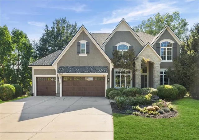 Photo 1 of Sale Pending at 14724 Wedd St, Overland Park, KS 66221 | MLS# 2640111 | Listing updated on 2026-09-15