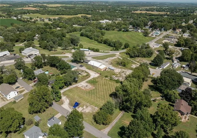 Photo 4 of Land for sale at N 13th Terrace, Savannah, MO 64485 | MLS# 2640112 | Listing updated on 2026-09-02