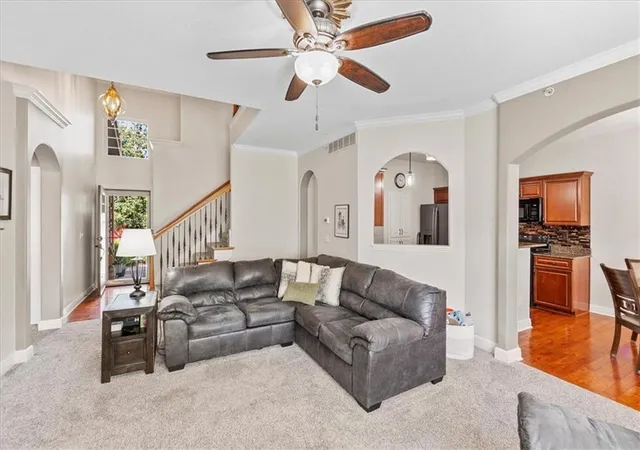 Photo 3 of Sale Pending at 8871 Inkster St, Lenexa, KS 66227 | MLS# 2640121 | Listing updated on 2026-09-16