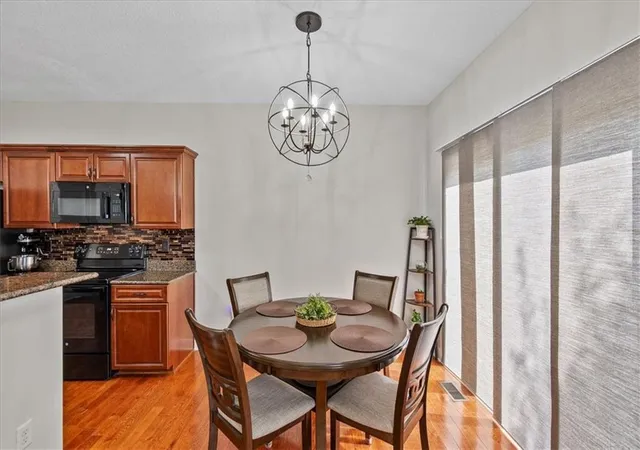 Photo 4 of Sale Pending at 8871 Inkster St, Lenexa, KS 66227 | MLS# 2640121 | Listing updated on 2026-09-16