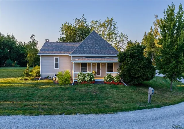 Photo 1 of Sale Pending at 22021 224th Street, Maryville, MO 64468 | MLS# 2640126 | Listing updated on 2026-09-05