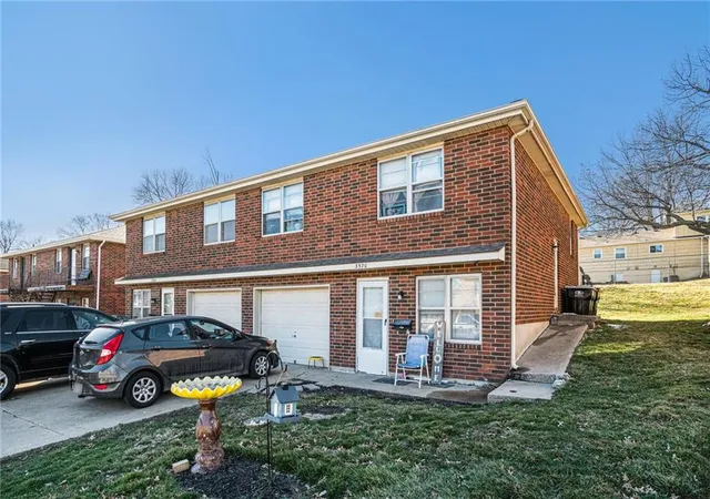 Multi family home for sale at 3520 S Lynn St, Independence, MO 64055 | MLS# 2640128