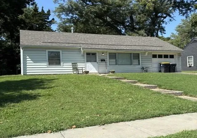 Photo 1 of Sale Pending at 8020 Wabash Ave, Kansas City, MO 64132 | MLS# 2640130 | Listing updated on 2026-10-15