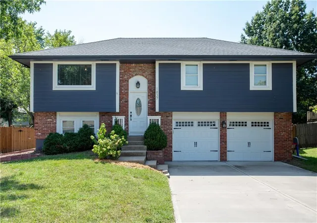 Photo 1 of Sale Pending at 1837 W Chambery Dr, Olathe, KS 66061 | MLS# 2640139 | Listing updated on 2026-09-06