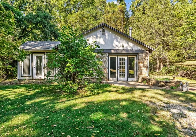 Photo 1 of Sale Pending at 5400 Foster St, Mission, KS 66202 | MLS# 2640158 | Listing updated on 2026-09-30