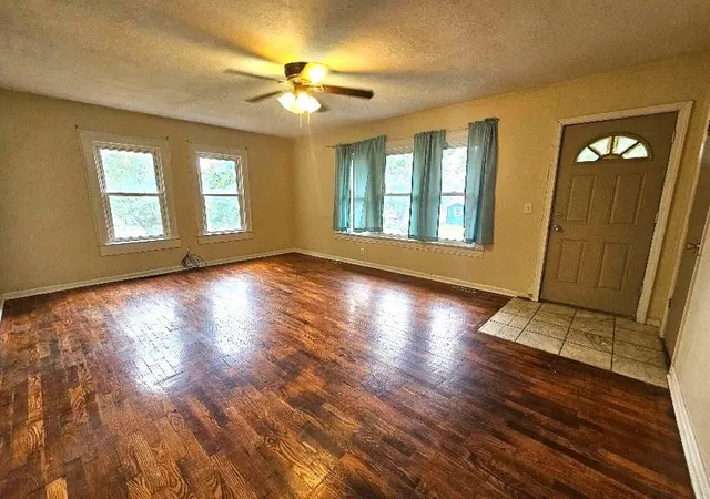 Photo 3 of Sale Pending at 603 Hill St, Richmond, MO 64085 | MLS# 2640189 | Listing updated on 2026-09-14