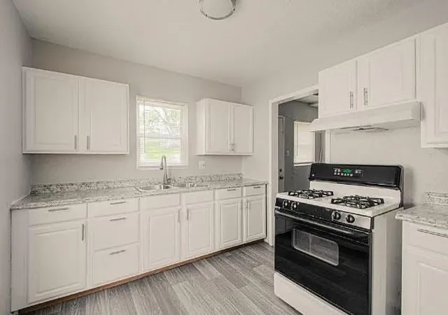 Photo 3 of House for sale at 2105-07 Askew Ave, Kansas City, MO 64127 | MLS# 2640201 | Listing updated on 2026-10-26