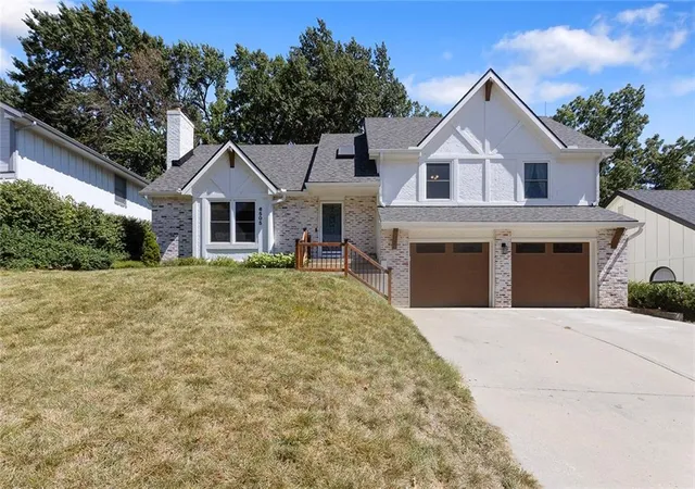 Photo 1 of Single family home for sale at 6505 N Beaman Ave, Kansas City, MO 64151 | MLS# 2640203 | Listing updated on 2026-09-22