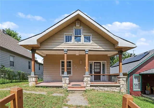 Photo 2 of Single family home for sale at 2002 Chester St, Kansas City, KS 66103 | MLS# 2640207 | Listing updated on 2026-09-03