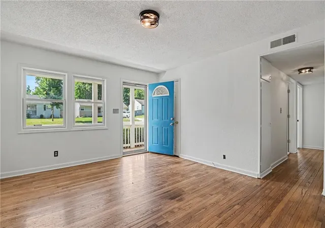 Photo 3 of Single family home for sale at 6320 W 82nd Street, Overland Park, KS 66204 | MLS# 2640209 | Listing updated on 2026-10-01