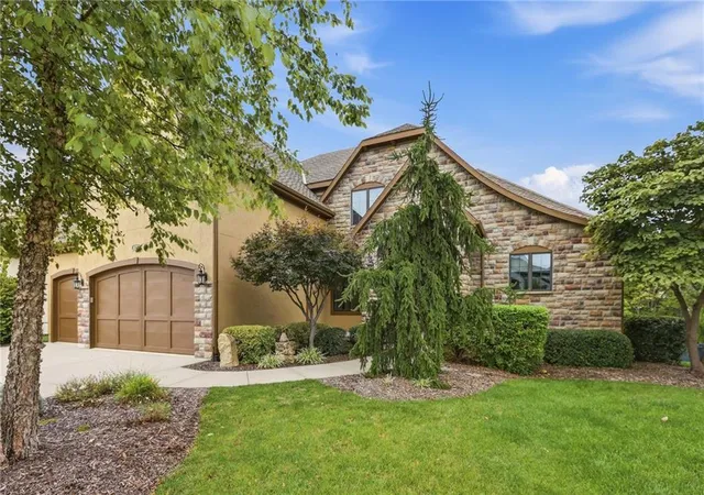 Photo 1 of Single family home for sale at 16250 Canterbury Rd, Stilwell, KS 66085 | MLS# 2640211 | Listing updated on 2026-10-01