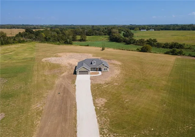 Photo 3 of Single family home for sale at 1153 Sw 385th Road, Holden, MO 64040 | MLS# 2640216 | Listing updated on 2026-10-07
