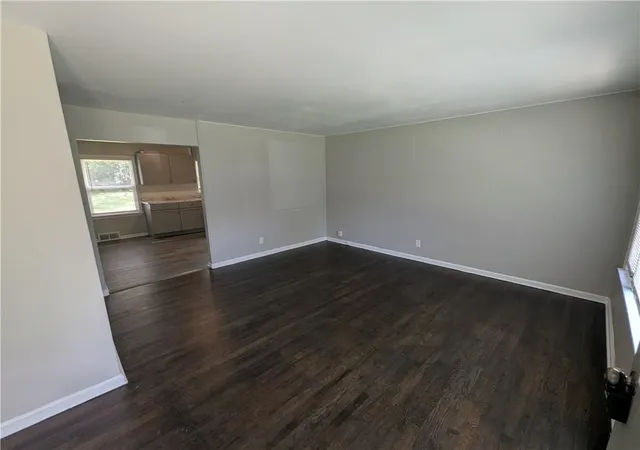 Photo 2 of Single family home for sale at 1206 E 134th Street, Grandview, MO 64030 | MLS# 2640218 | Listing updated on 2026-09-03