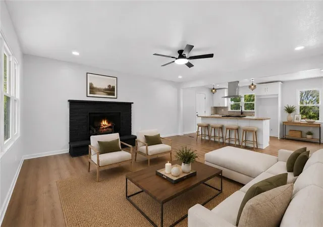 Photo 4 of Sale Pending at 3649 S Park Ave, Independence, MO 64052 | MLS# 2640224 | Listing updated on 2026-09-06