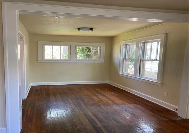 Photo 2 of Single family home for sale at 2209 E 59th Street, Kansas City, MO 64130 | MLS# 2640231 | Listing updated on 2026-09-08