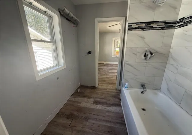 Photo 4 of Sale Pending at 10033 E Wilson Rd, Independence, MO 64053 | MLS# 2640234 | Listing updated on 2026-09-15