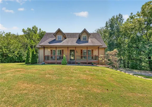 Photo 1 of Sale Pending at 14721 Quail Run Ln, Smithville, MO 64089 | MLS# 2640242 | Listing updated on 2026-09-06