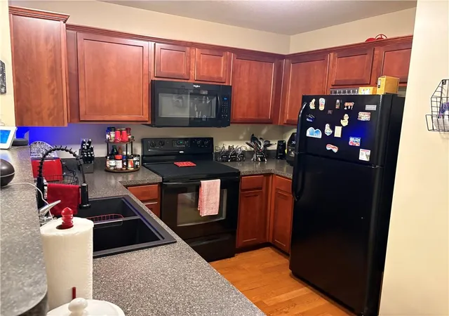 Photo 3 of Townhouse for sale at 3628 NW 84th Terrace, Kansas City, MO 64154 | MLS# 2640251 | Listing updated on 2026-09-13