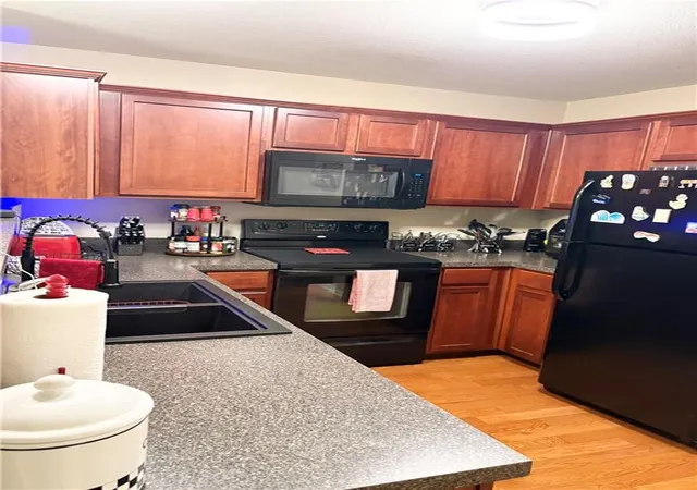 Photo 4 of Townhouse for sale at 3628 NW 84th Terrace, Kansas City, MO 64154 | MLS# 2640251 | Listing updated on 2026-09-13