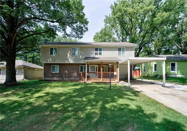 Photo 1 of Single family home for sale at 11424 Palmer Ave, Kansas City, MO 64134 | MLS# 2640258 | Listing updated on 2026-09-03