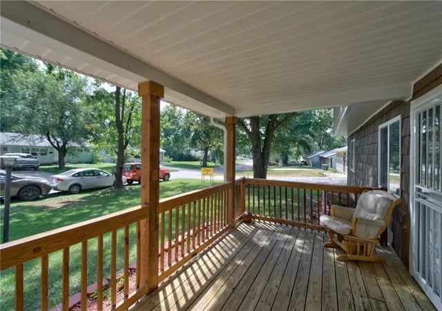 Photo 3 of Single family home for sale at 11424 Palmer Ave, Kansas City, MO 64134 | MLS# 2640258 | Listing updated on 2026-10-16
