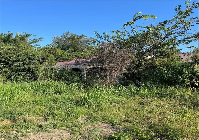 Photo 3 of Sale Pending at 1143 Nw 250th Road, Holden, MO 64040 | MLS# 2640261 | Listing updated on 2026-10-06